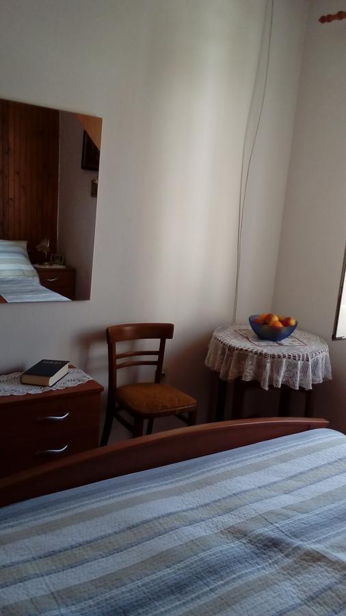 Guest House Roza 브로보스카 외부 사진